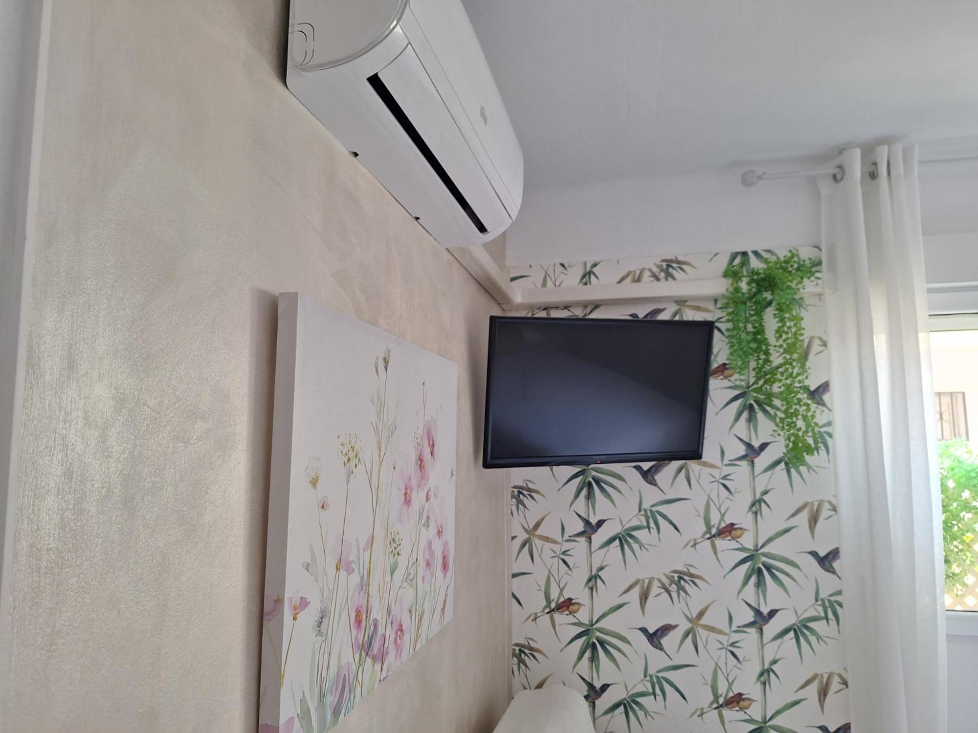 شقة Rosalia Playa San Cristobal Wifi Netflix Almuñécar المظهر الخارجي الصورة